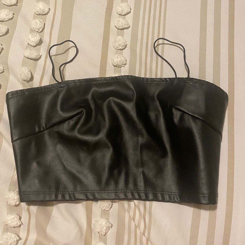 Shein black cropped top